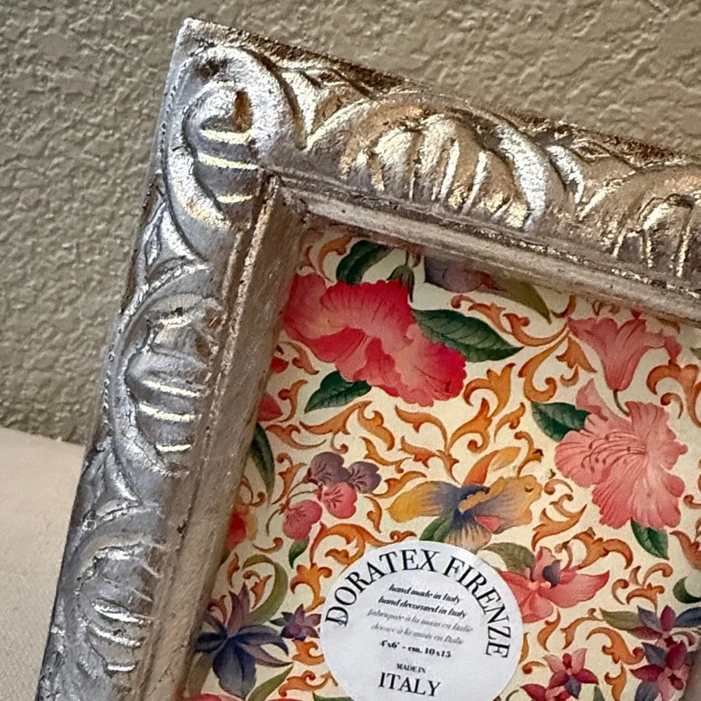 NWT Doratex Firenze Handmade in Italy 4”x6” metallic leaf vintage look frame
